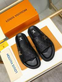 Picture of Louis Vuitton Slippers _SKULVsz38-46hnh0616927